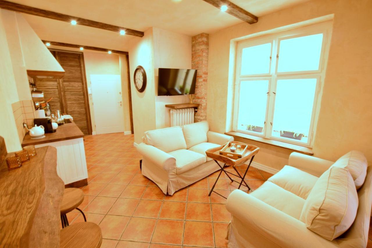 Chung cư 55 m² 2 phòng ngủ, 1 phòng tắm riêng ở Trung tâm thành phố Wroclaw Ngoại thất bức ảnh