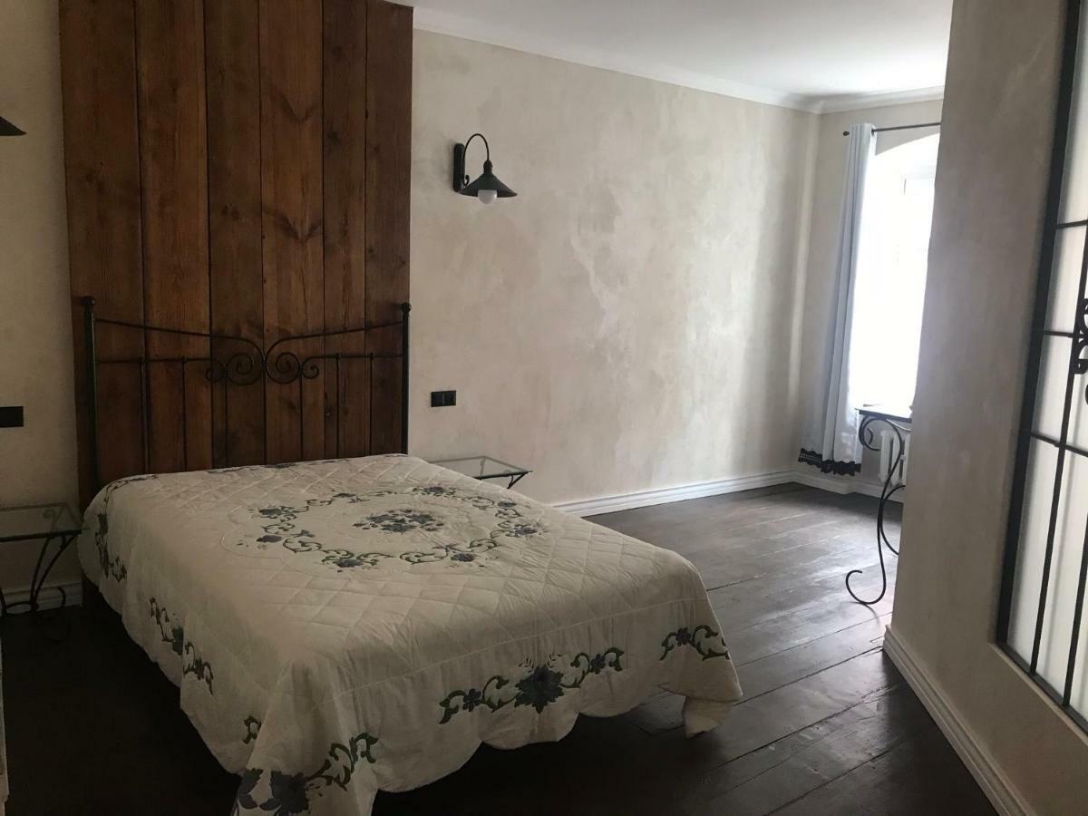Chung cư 55 m² 2 phòng ngủ, 1 phòng tắm riêng ở Trung tâm thành phố Wroclaw Ngoại thất bức ảnh